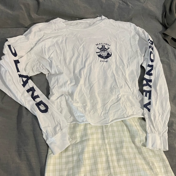 J Galt Brandy Melville Monkey Island Longsleeve - Picture 2 of 4